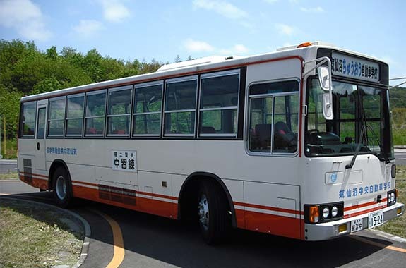 写真：第二種中型自動車